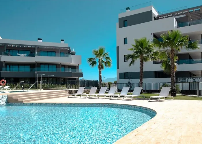 Modern 3 Bedroom Apartment
